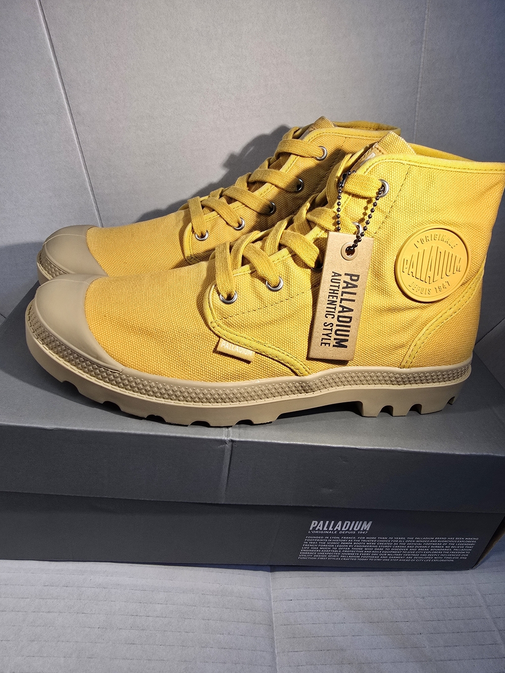 Palladium Women Yellow Canvas Lace-up boots/sneakers - Picture 2 of 9
